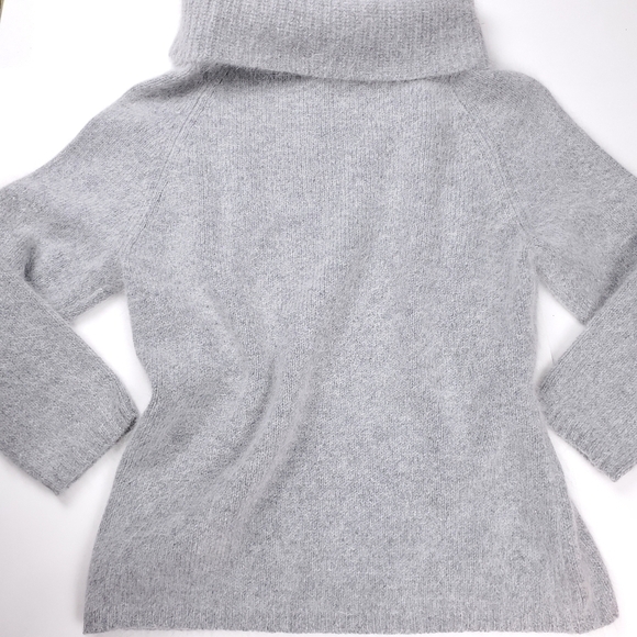 Rafaella Gray Angora Women's Cowl Neck Sweater Size Small - Picture 5 of 11